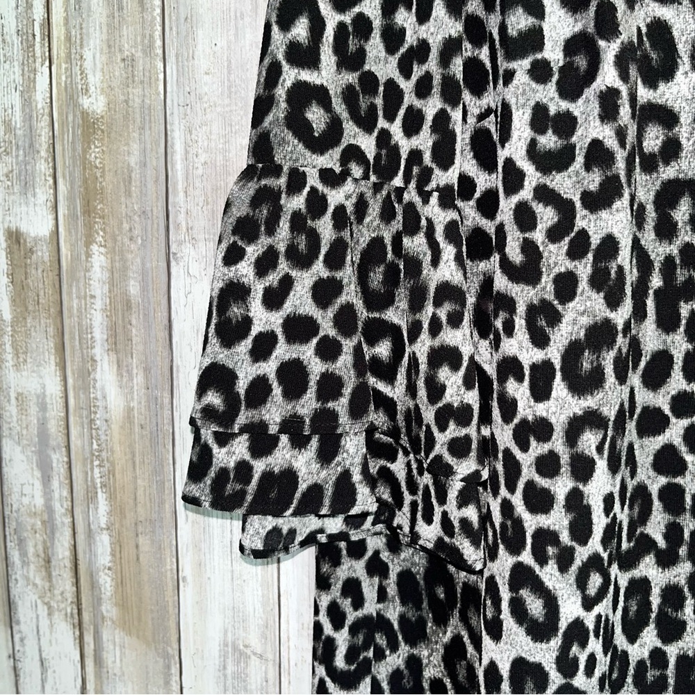 Michael Kors Snow Leopard Blouse - Picture 3 of 7